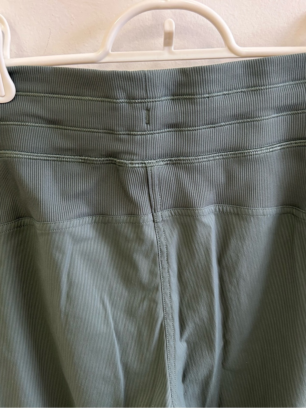 lululemon athletica 🍋 Dance Studio Mid-rise Jogger in dark forest - Picture 6 of 8